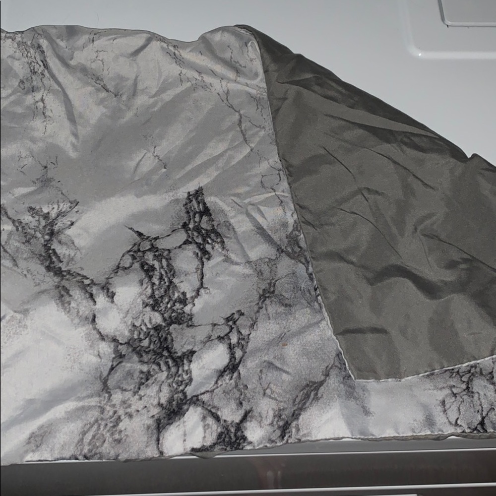 Pillow cases - Picture 2 of 2